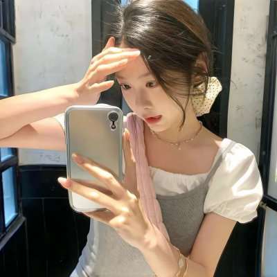 她和他的恋爱剧本